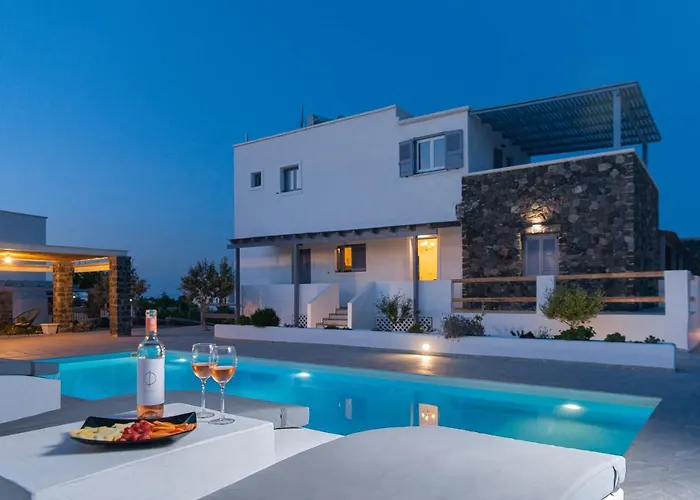 Golden Sunrise Suites