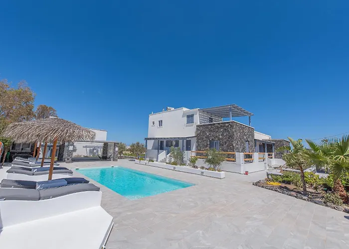 Golden Sunrise Suites